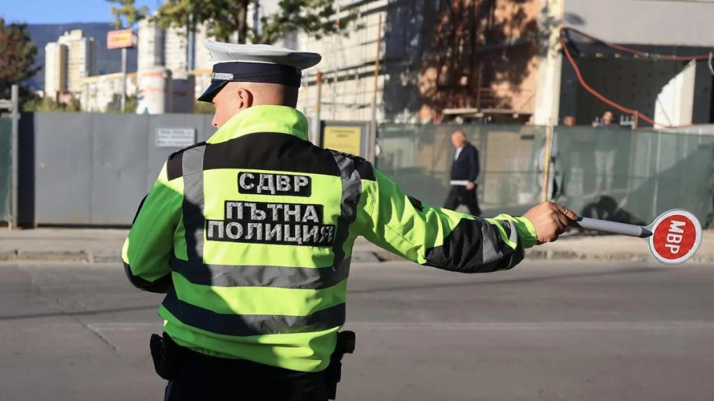 „Пътна полиция“ се включва в кампанията на ROADPOL „Фокус върху пътя“ срещу разсеяното шофиране