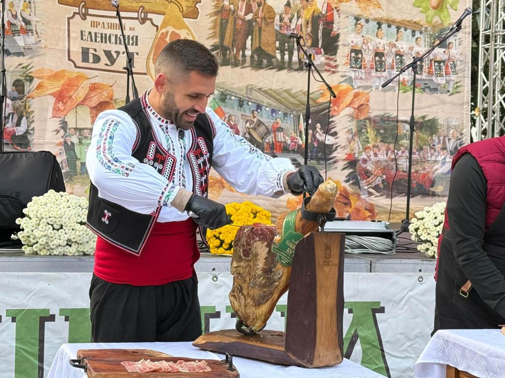 Ароматът на Еленския бут завладя възрожденска Елена, производителите се надяват на европейско признание