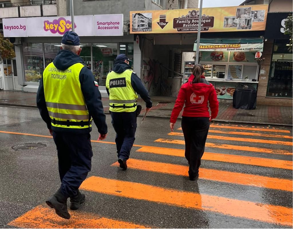Кампанията „Животът е безценен“ обединява деца и полицаи във Великотърновско